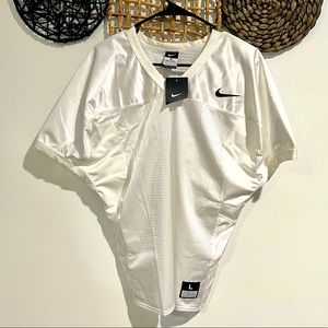 NWT Plain White NIKE Jersey